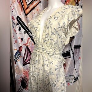 NWOT Reformation unlined pastel blue flowered country cotton smock pocket dress